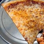 Best 5 Wings & 1 slice of Cheese Pizza in Las Vegas, NV